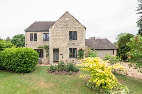 32 Sinnels Field, Shipton-under-Wychwood OX7