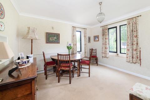 undefined, 32 Sinnels Field, Shipton-under-Wychwood OX7