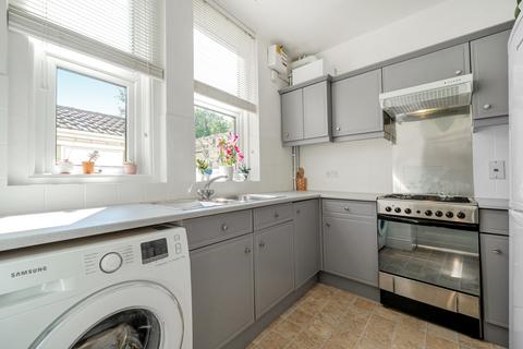 31 Ashley Avenue, Lower Weston, Bath, BA1 3DS