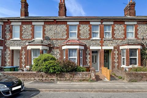 5 Connaught Road, Littlehampton, BN17 6ER