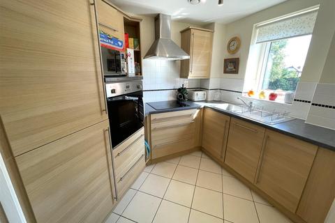 1 bedroom retirement property for sale, Crofts Bank Road, Urmston, Manchester, M41