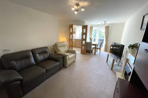 1 bedroom retirement property for sale, Crofts Bank Road, Urmston, Manchester, M41