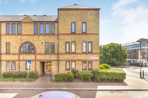 27 Codling Close, London, E1W 2UX