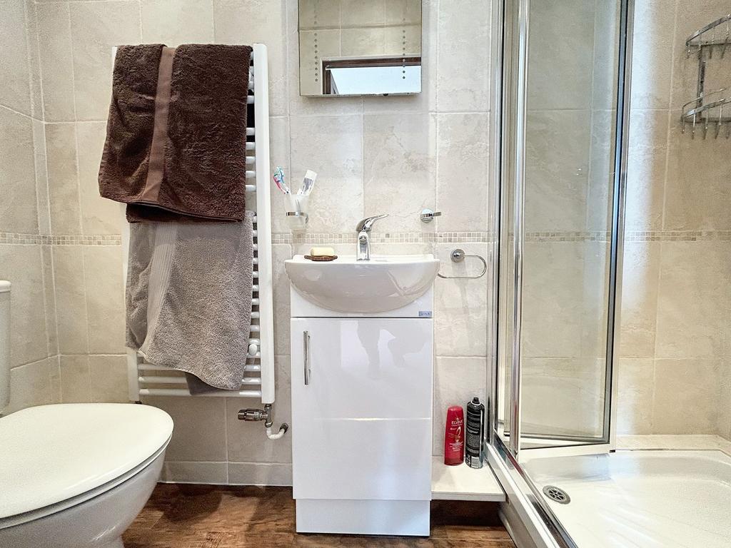 Ensuite