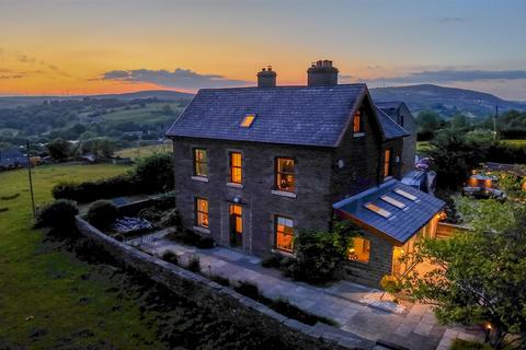 6 bedroom detached house for sale, Hardsough Lane, Edenfield, Ramsbottom, Bury - Superb Family Home in Stunning Position