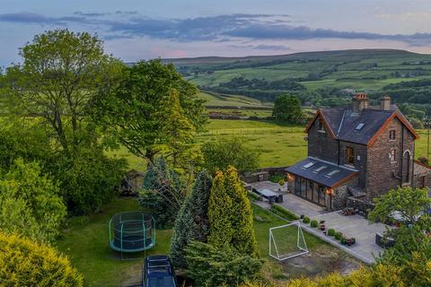 6 bedroom detached house for sale, Hardsough Lane, Edenfield, Ramsbottom, Bury - Superb Family Home in Stunning Position