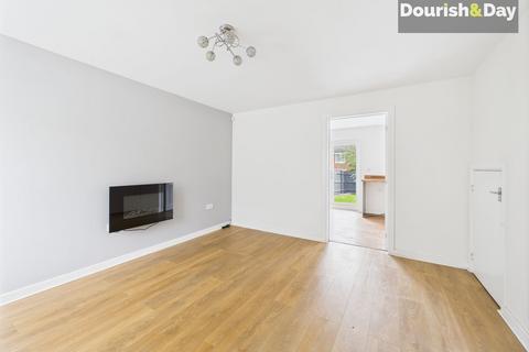 28 Prospero Close, Penkridge, Stafford, ST19 5QU