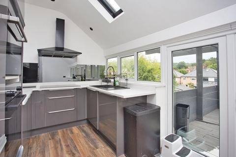 2 bedroom bungalow for sale, Queens Avenue, Dover, Kent, CT17