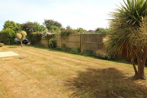 2 bedroom apartment for sale, Seaward Avenue, Barton On Sea, Hampshire, BH25