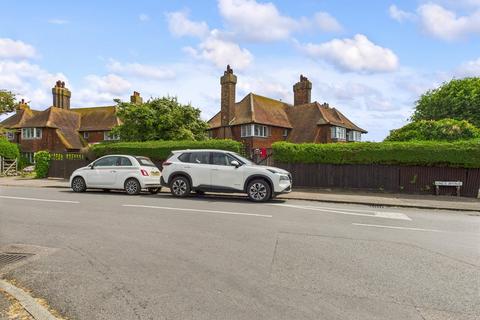 4 bedroom semi-detached house for sale, Kings Avenue, Broadstairs, CT10