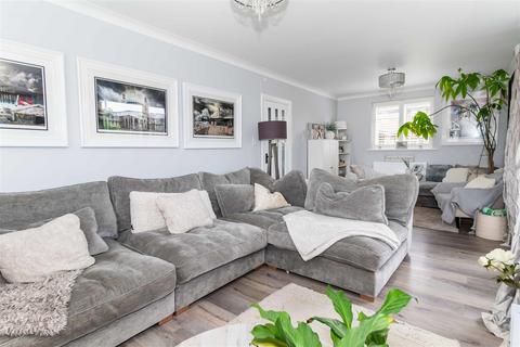 2 bedroom flat for sale, Rugby Road, Worthing
