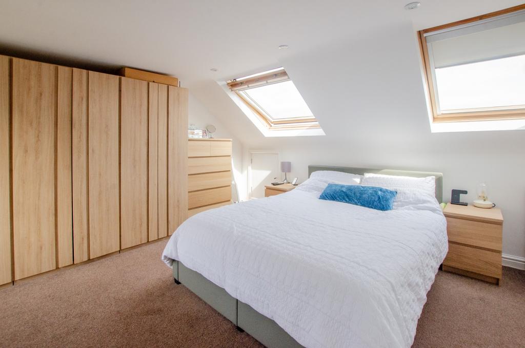10 Lanhydrock View TPS Bodmin Branch 01208 74182 -