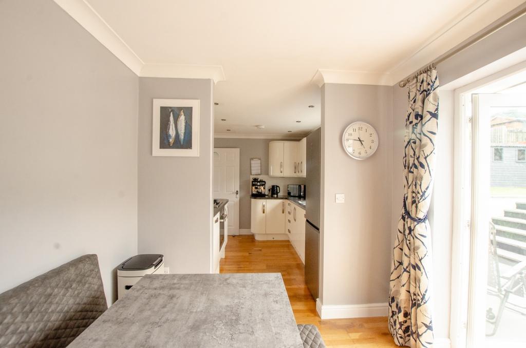 10 Lanhydrock View TPS Bodmin Branch 01208 74182 -