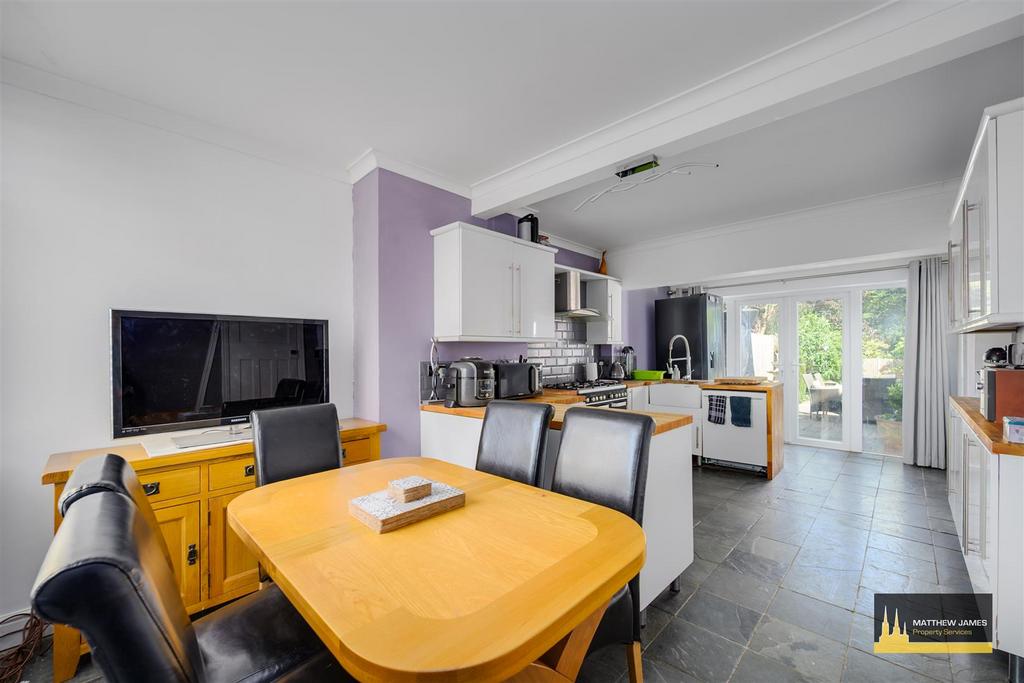 Kitchen / Diner