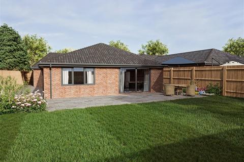 4 bedroom detached bungalow for sale, Cotmer Road, Oulton Broad, NR33