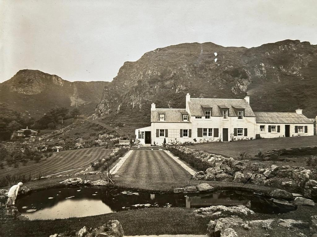 Historical Image
