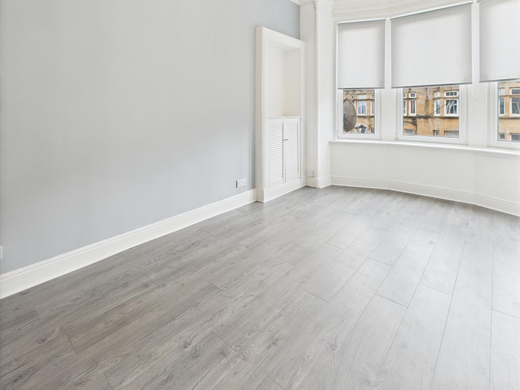 Apartment in Paisley, Castlehead - View 2