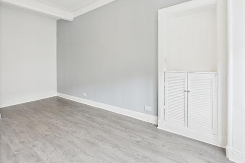 1 bedroom flat to rent, 72 Causeyside Street, Flat 3/1, Paisley PA1 1YP