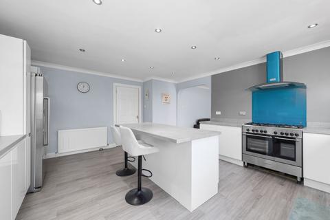 undefined, Eldrick Avenue, Fauldhouse, EH47