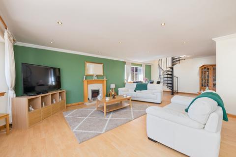 6 bedroom detached house for sale, Eldrick Avenue, Fauldhouse, EH47