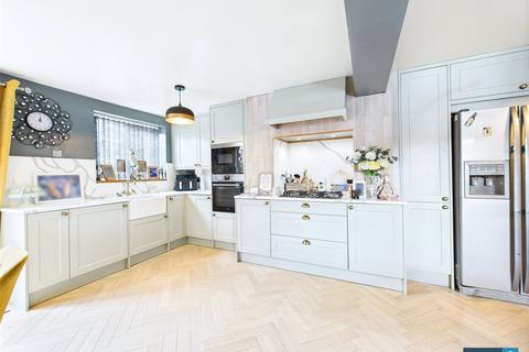 21 Bridgewater Park Drive, Skellow, Doncaster, DN6 8RL
