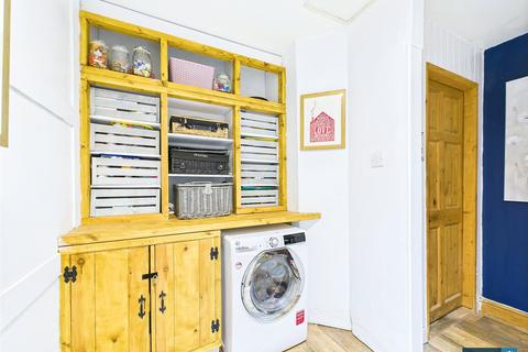 21 Bridgewater Park Drive, Skellow, Doncaster, DN6 8RL