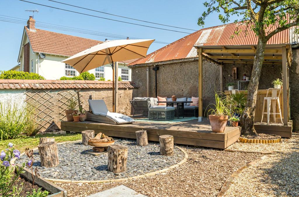 Entertaining Space