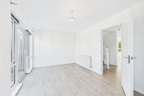 3 bedroom townhouse to rent, Northumberland Street, Liverpool L8