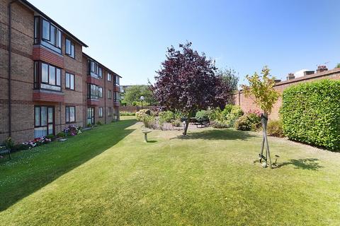 Penrith Court, Broadwater Street East, Worthing, West Sussex, BN14 9AN