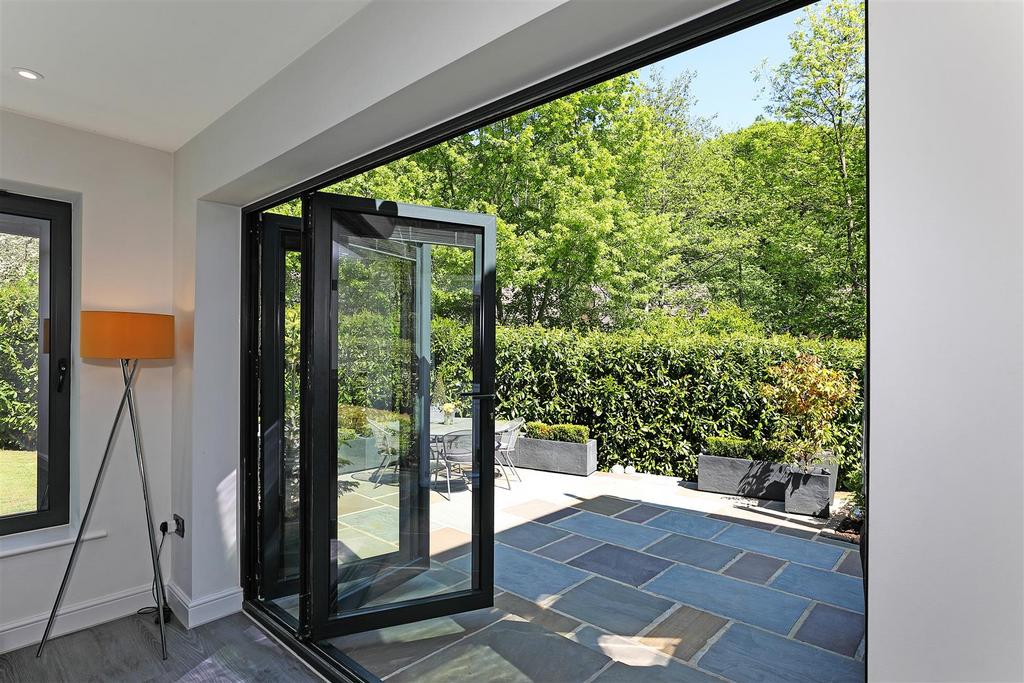 11 Millside Way.27.Photoneg.co.uk.jpg