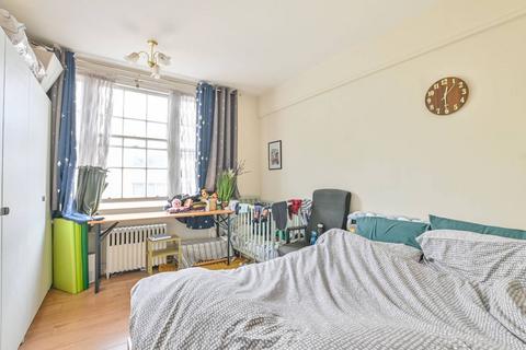 2 bedroom flat for sale, Porchester Road, Queensway, London, W2
