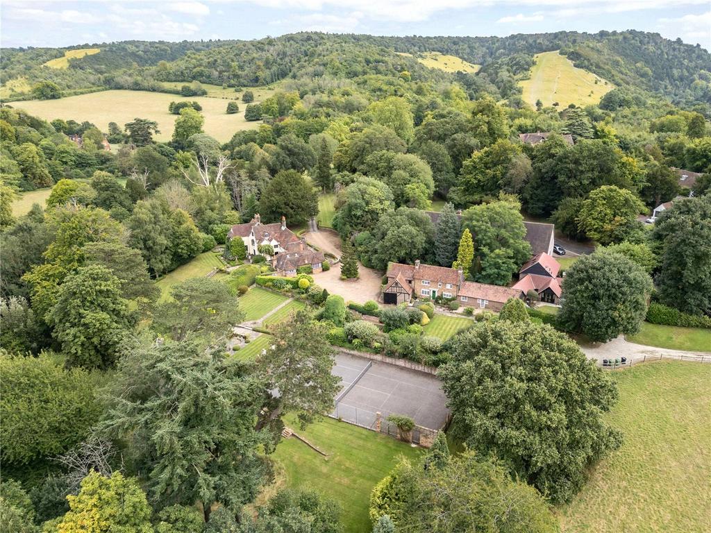 Fredley Manor