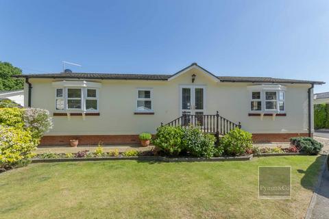 2 bedroom mobile home for sale, Charmbeck Park, Norwich NR10