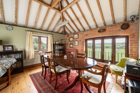 The Moat House, 8 Castle Barns, Bletsoe, Bedford, MK44 1TL