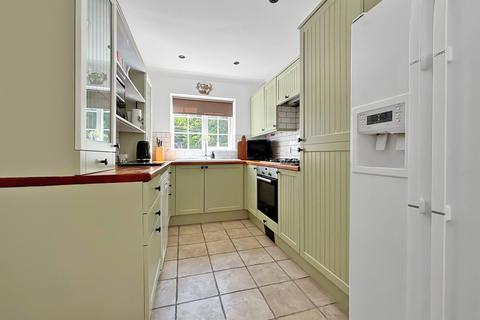 6 Abigail Crescent, Walderslade, Chatham, ME5 9DZ