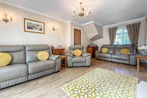 6 Abigail Crescent, Walderslade, Chatham, ME5 9DZ