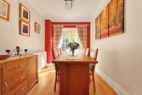 6 Abigail Crescent, Walderslade, Chatham, ME5 9DZ