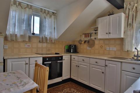 1 bedroom sheltered housing for sale, Shephard Mead, Tewkesbury