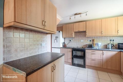 31 Novello Close, Basingstoke, RG22 4LF