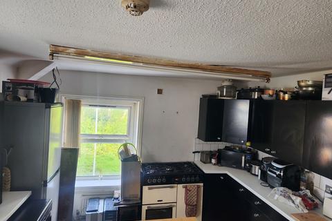 undefined, Lees Road, Oldham, Greater Manchester, OL4 3AF