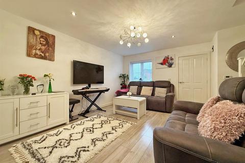 3 bedroom house for sale, Barn Owl Way, Bicton Heath