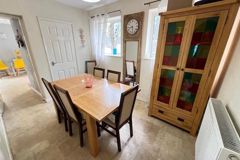 undefined, Thorns Road, Brierley Hill, DY5 2JT