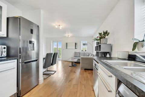 18 Henry Manning House Milan Walk, Brentwood, CM14 4JQ