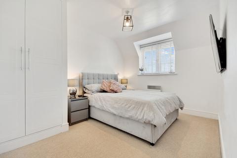 18 Henry Manning House Milan Walk, Brentwood, CM14 4JQ