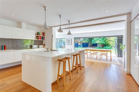 5 bedroom detached house to rent, St. Andrews Road, Oxfordshire RG9