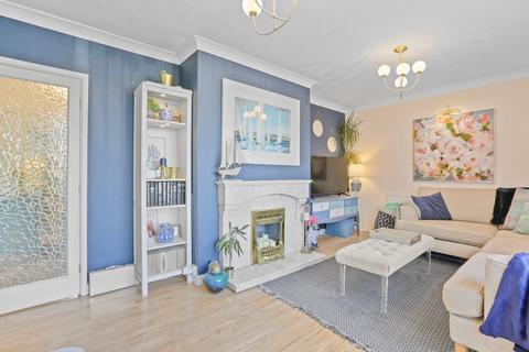 14 Cheriton Grove, Tonteg, Pontypridd, CF38 1PF