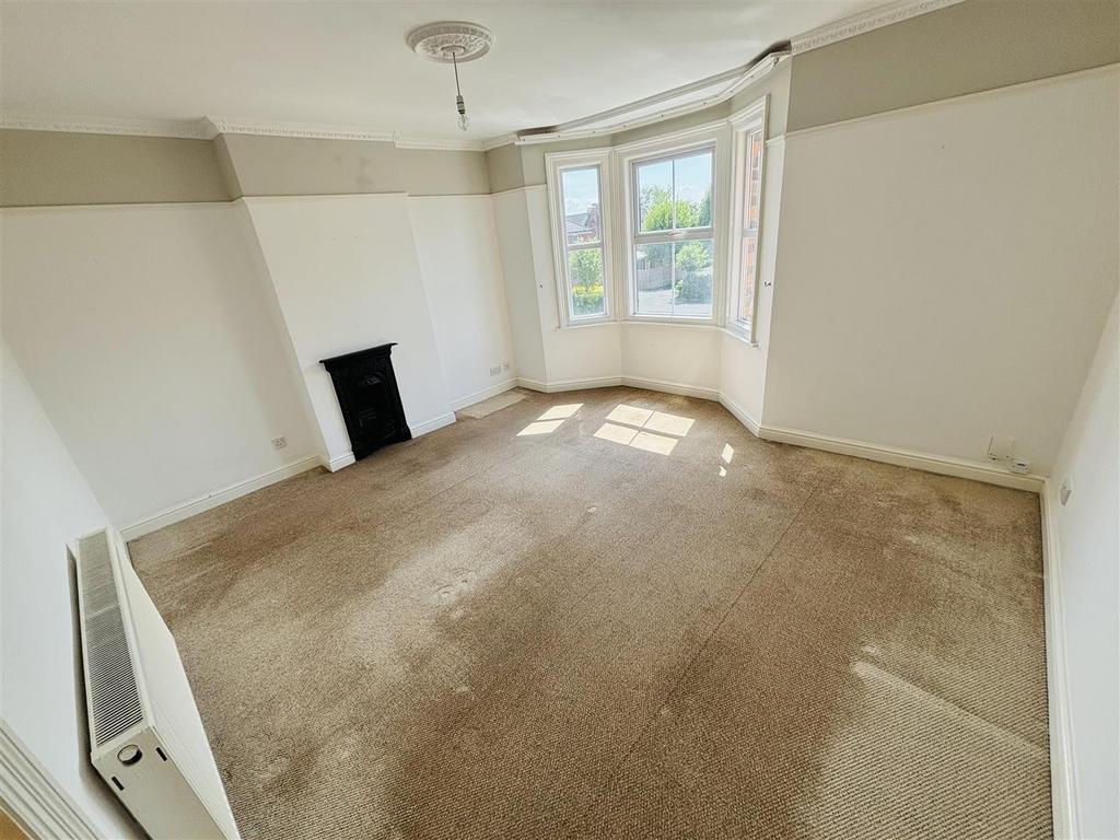 Bedroom One.jpg