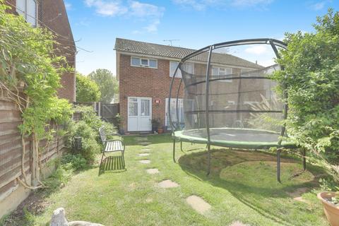 16 Chaffinch Close, Shoeburyness, Southend-on-sea, SS3 9YF