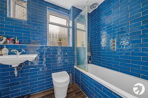 32 Bradgate Road, London, SE6 4TS