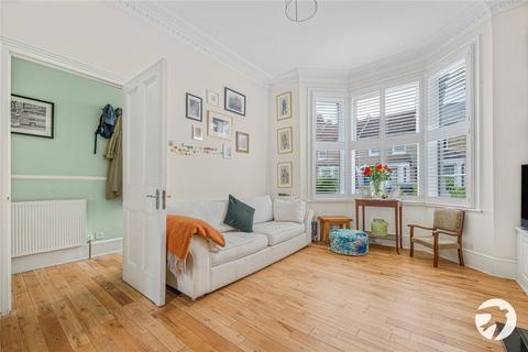 32 Bradgate Road, London, SE6 4TS